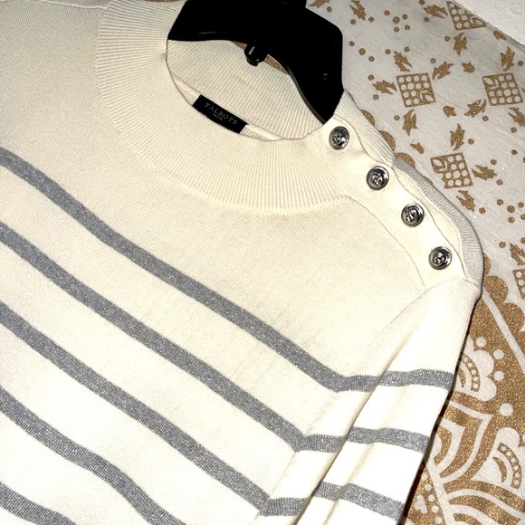 ✨HP✨ TALBOTS WHITE & GRAY STRIPED SHORT SLEEVED ROUND NECK SWEATER, SIZE LP - Picture 5 of 7
